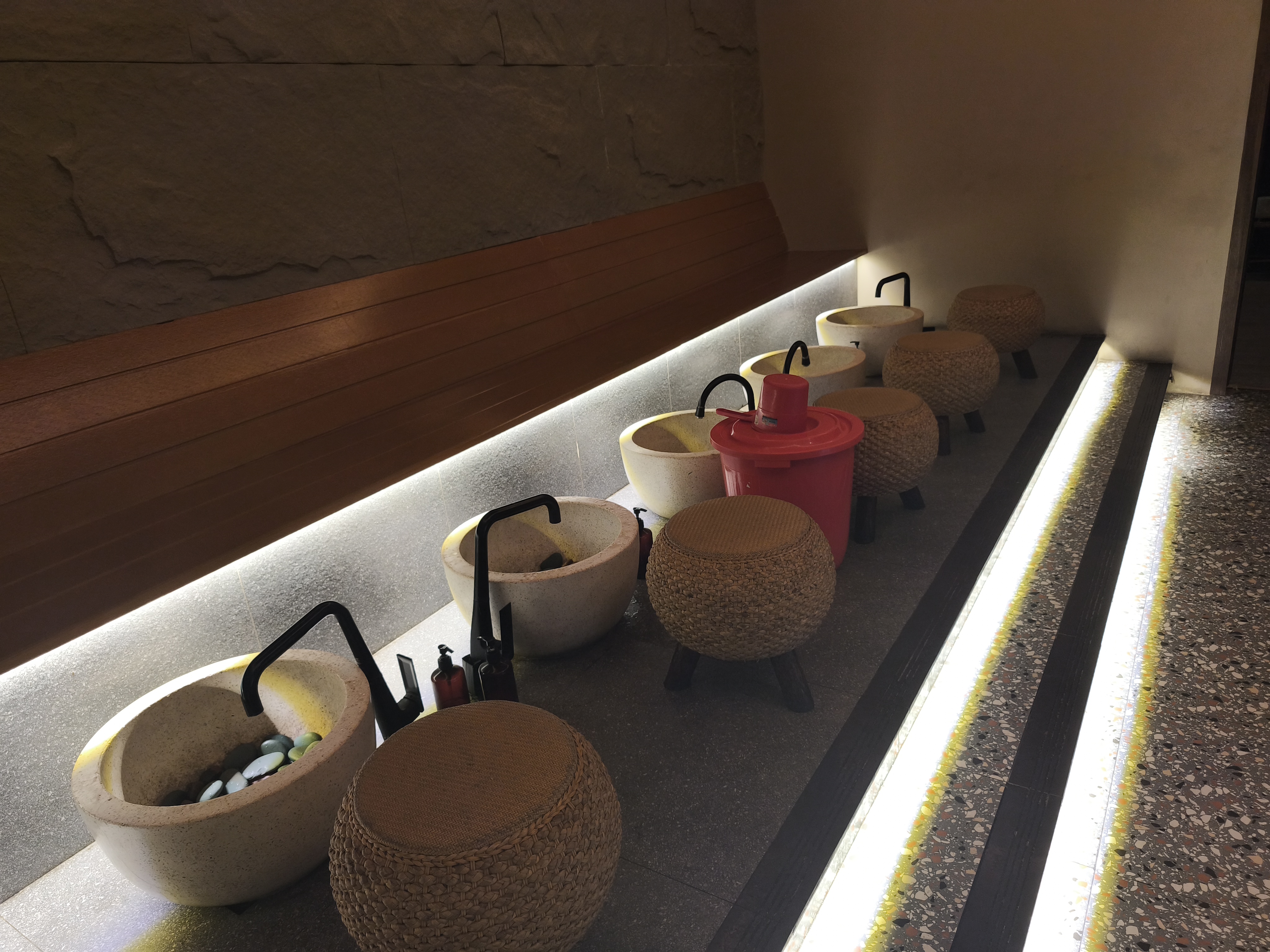 Gallery Photo 15